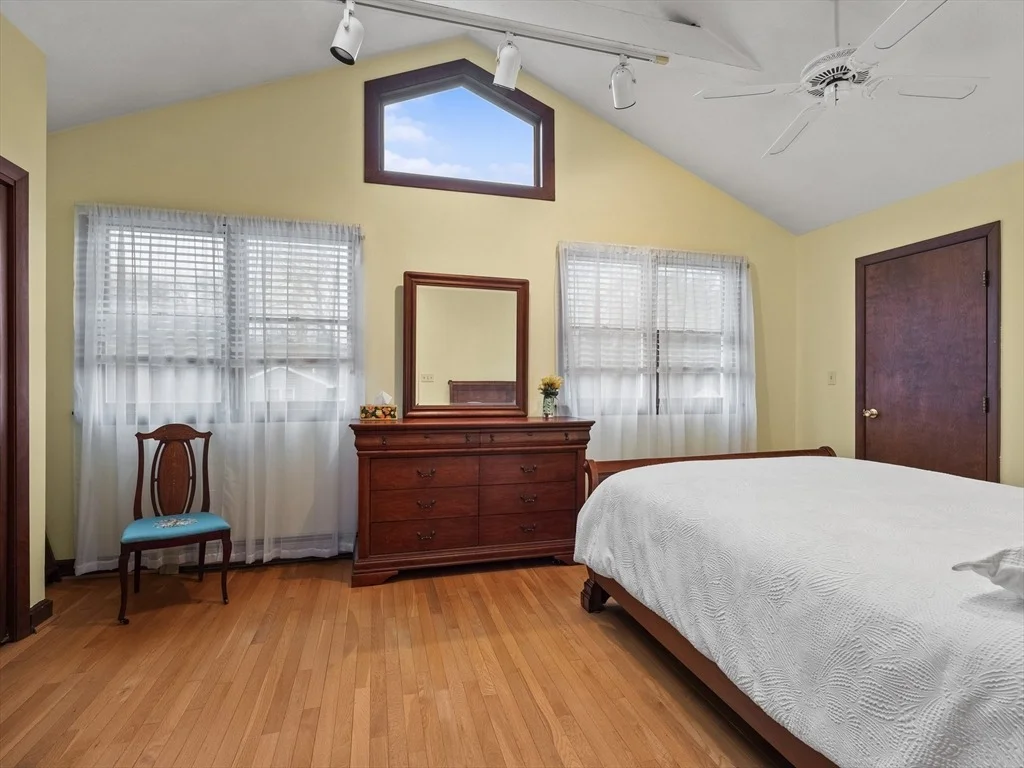 Photo of 7 Spruce Rd