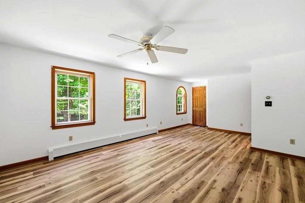 Photo of 60 Bartlett Lane