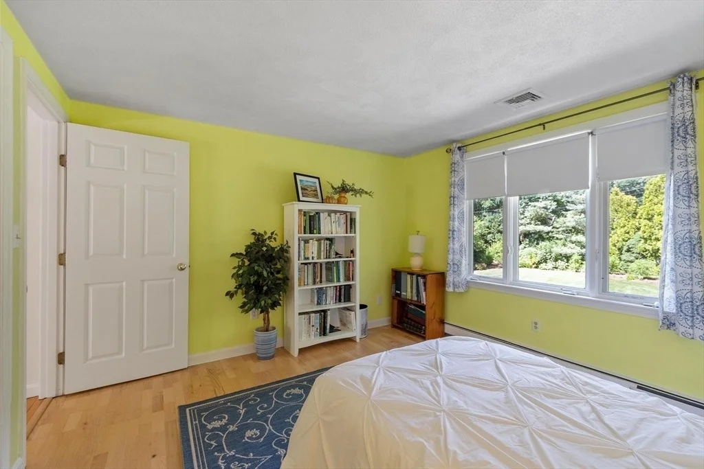Photo of 159 Appleton St