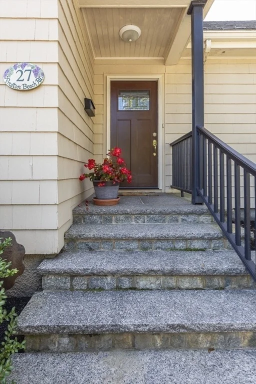 Photo of 27 Preston Beach Road