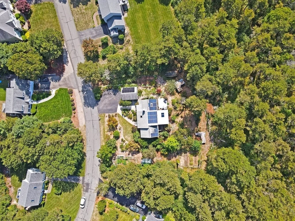 Photo of 61 Wintergreen Rd