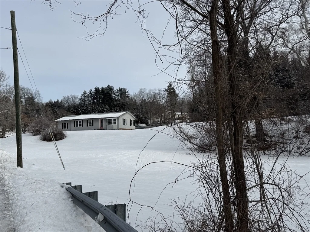 Photo of 31 Strowbridge Road