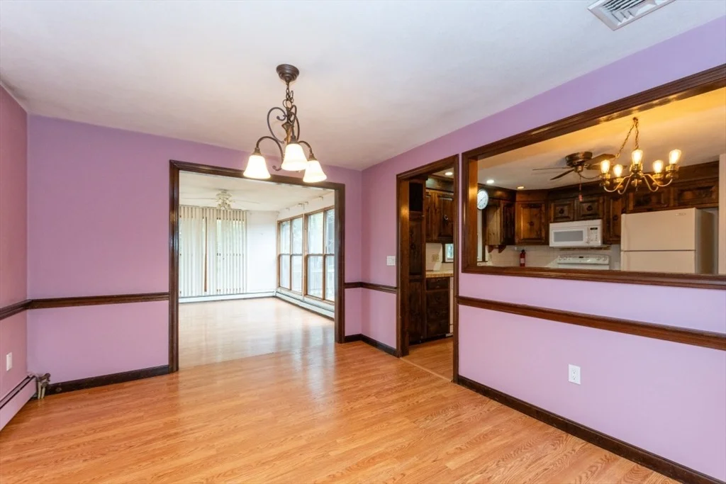 Photo of 49 Benton Circle