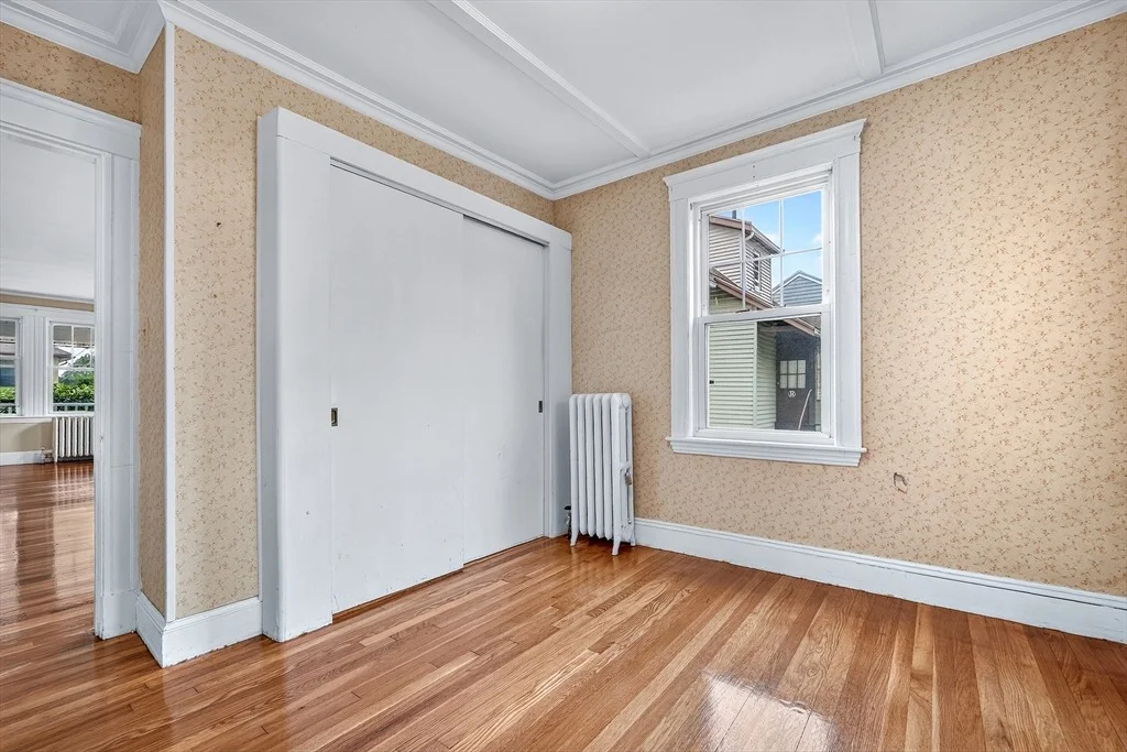 Photo of 37 Riverview St