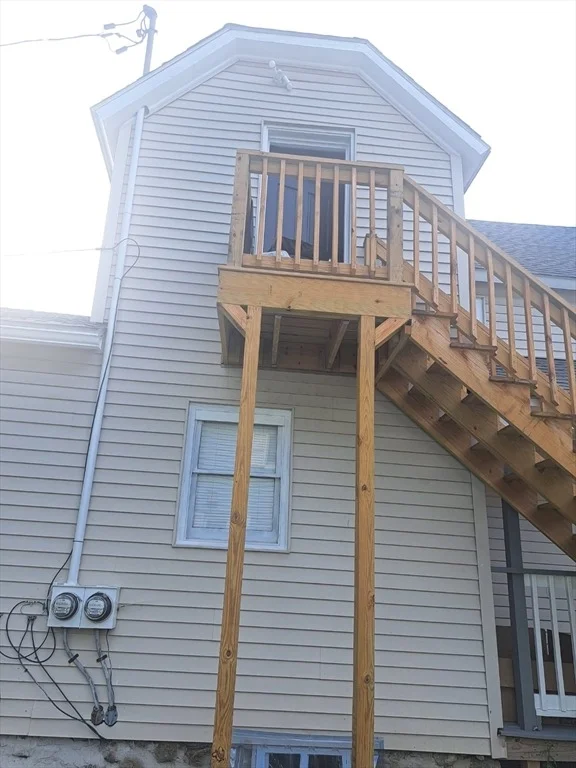 Photo of 94 Massasoit Rd