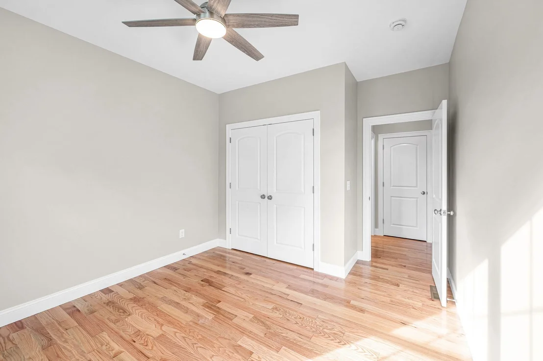 Photo of 15 High Bluff