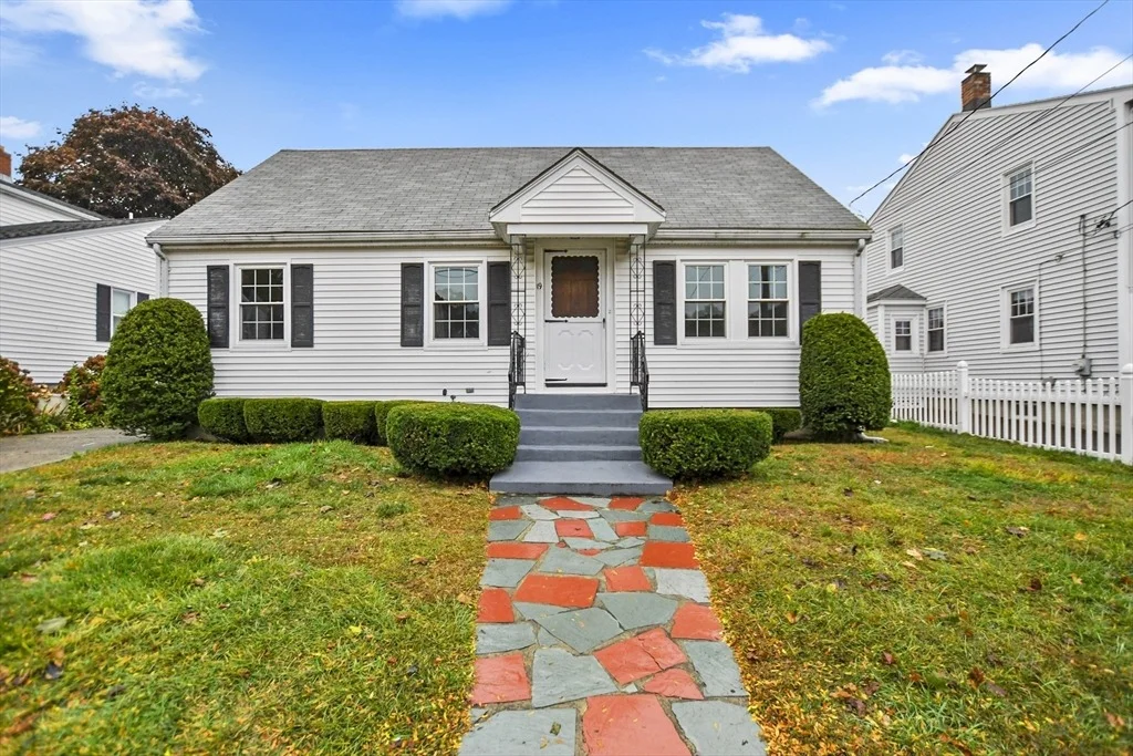 Photo of 19 Colonial Road