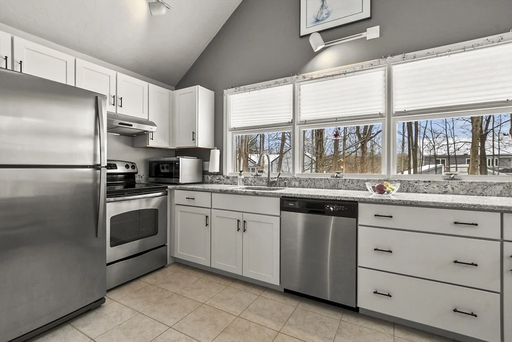 Photo of Unit 18 at 18 Fieldstone Street