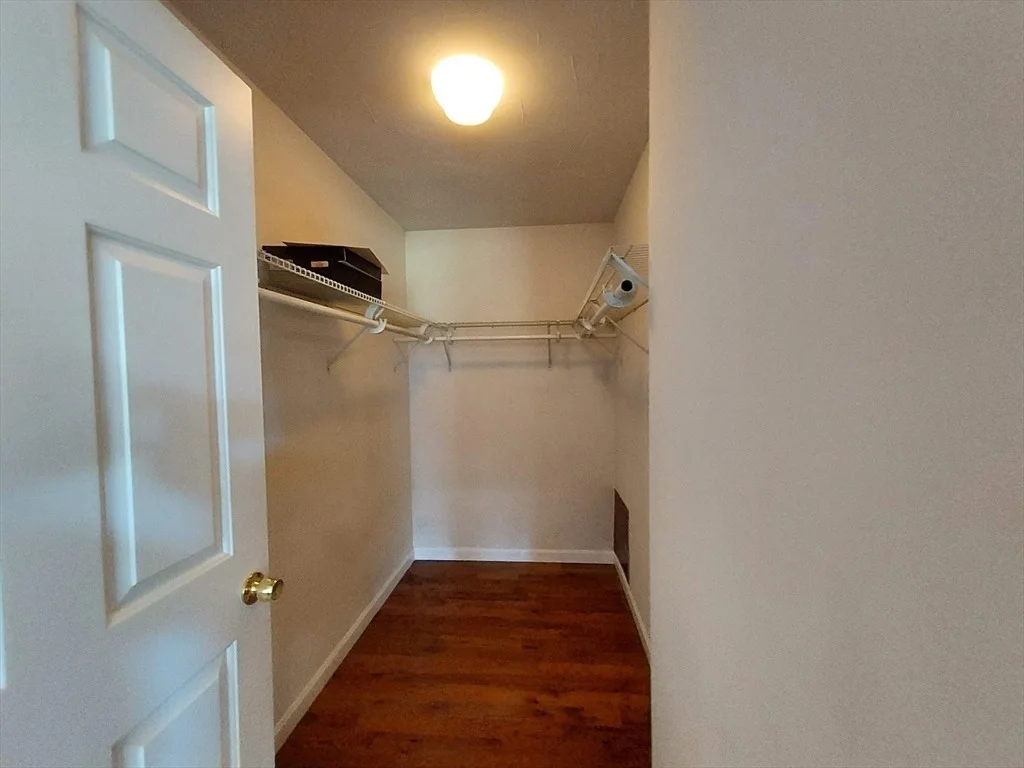 Photo of 71 Eagle Dr