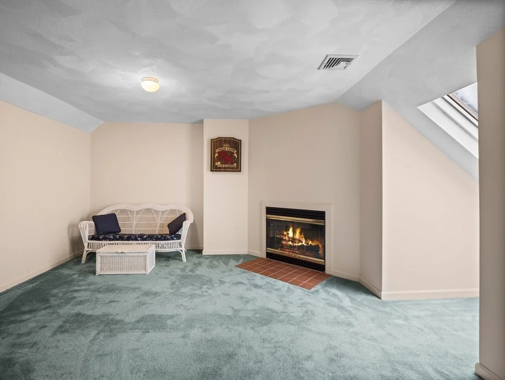 Photo of Unit 2 at 4 Deer Path