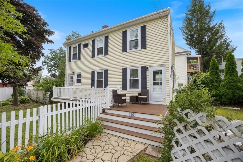 Photo of 90 Middlesex St