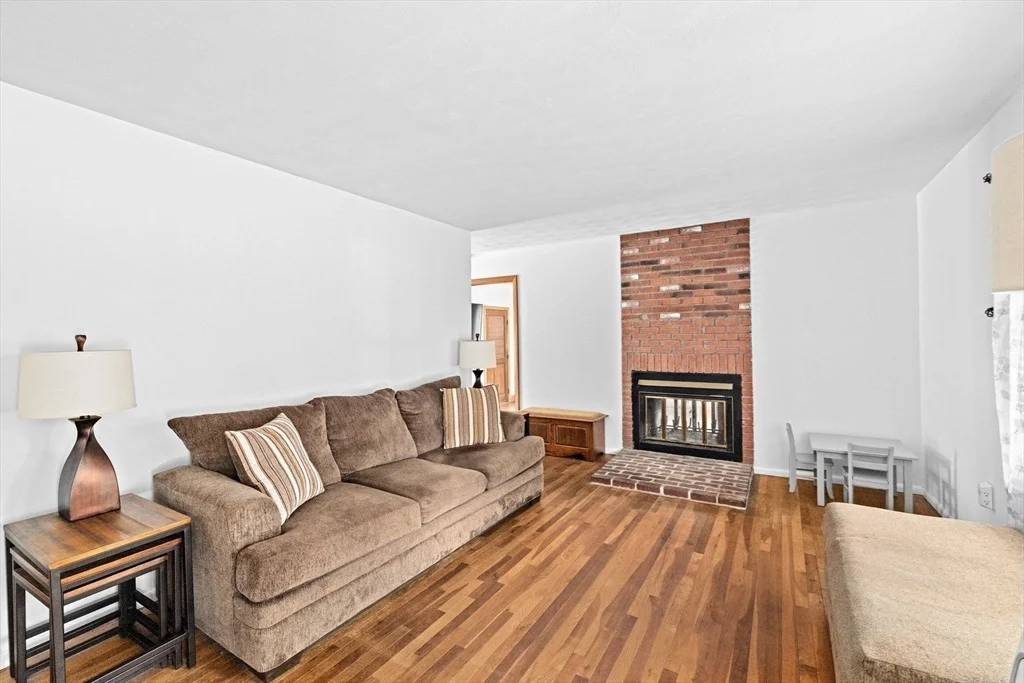 Photo of 244 Flaggler Dr