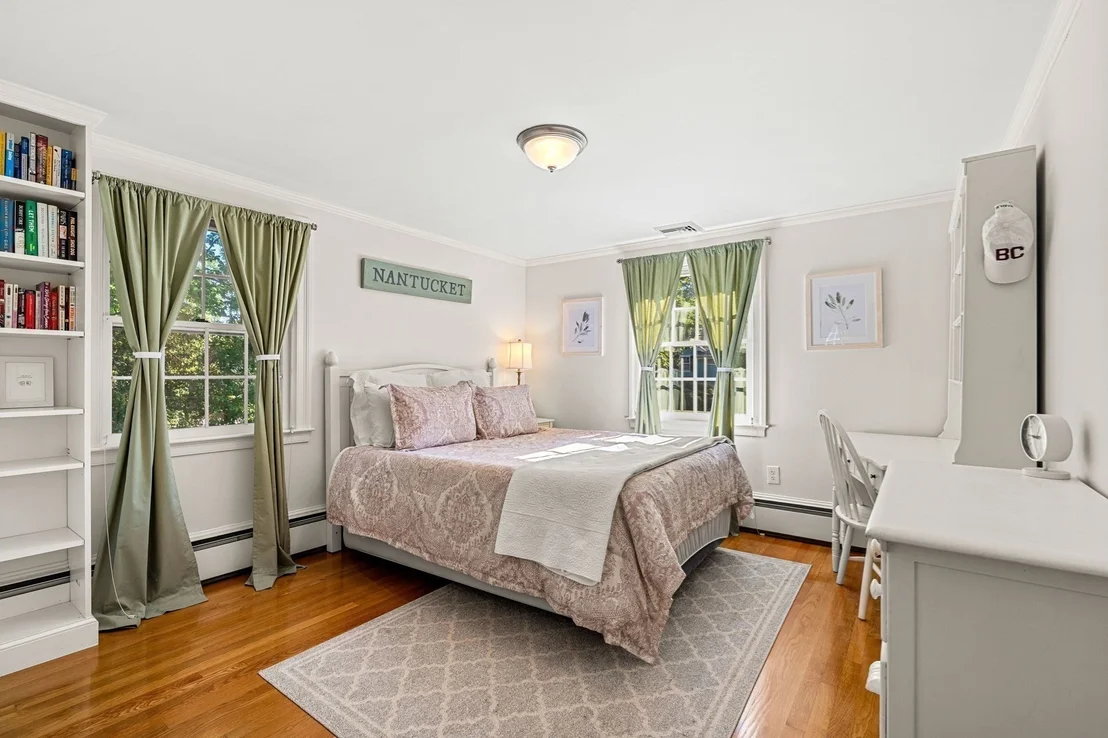 Photo of 5 Willowdale Rd