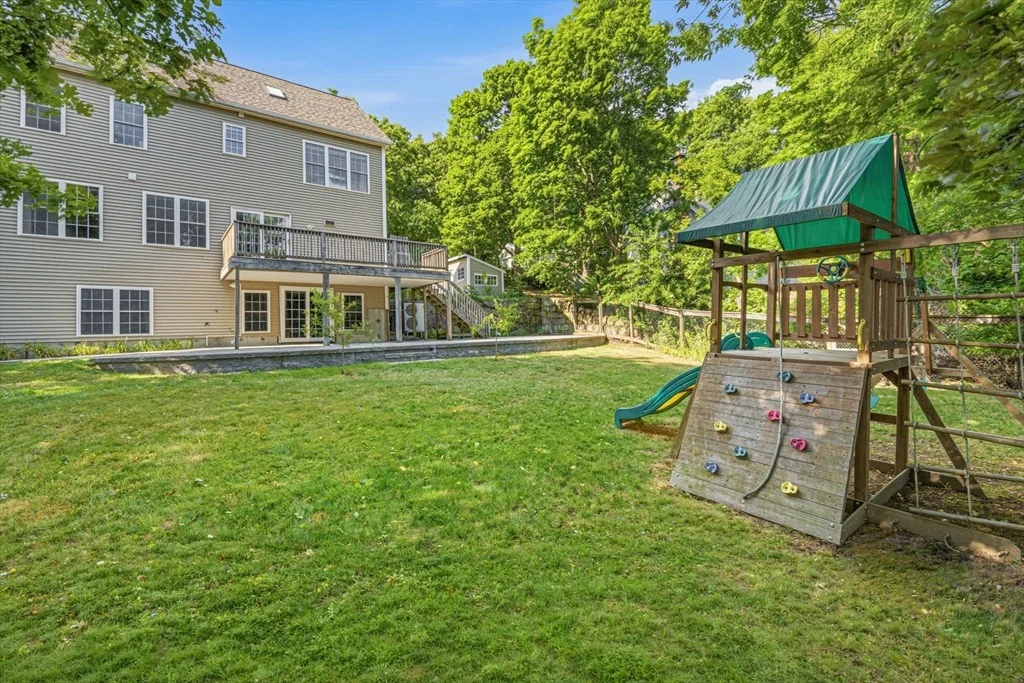 Photo of 77 Thayer Rd