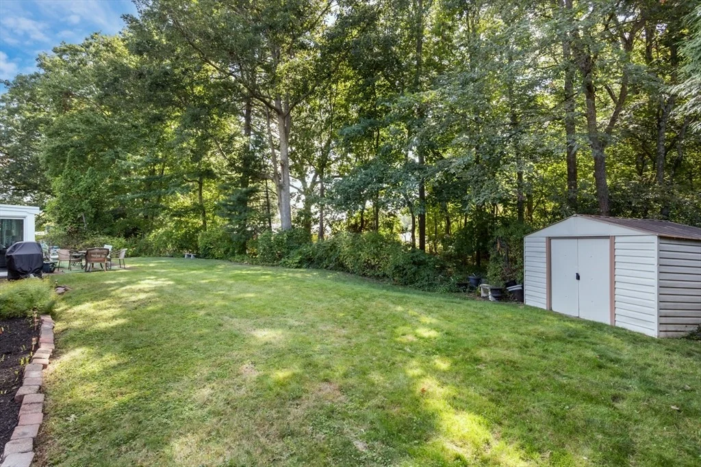 Photo of 232 Bates Rd