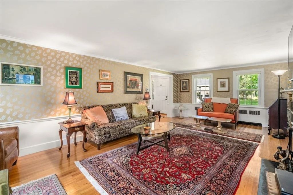 Photo of 9 Grenwold Rd