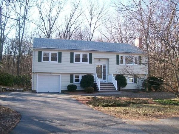 Photo of 52 Vaille Ave