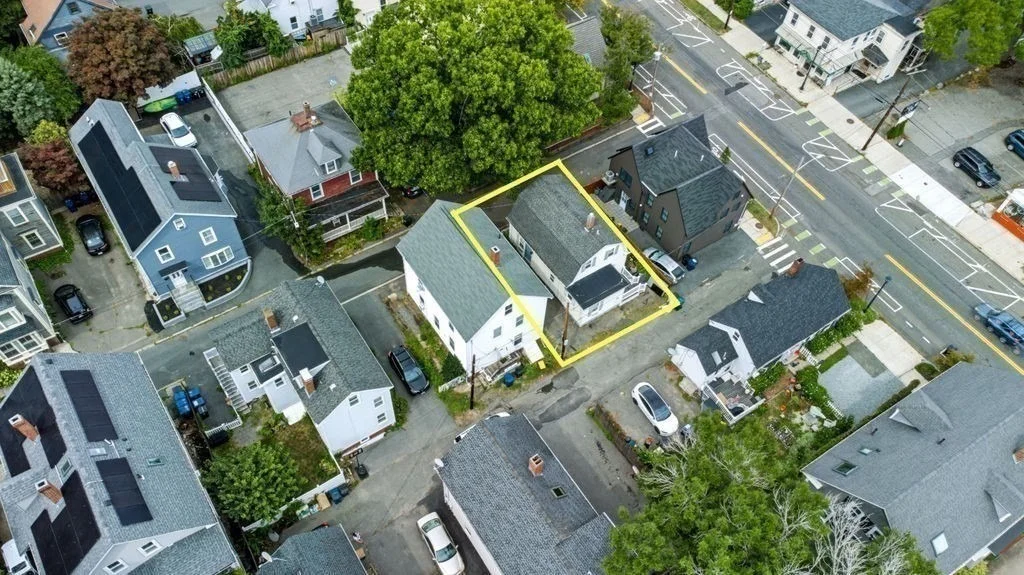 Photo of 1 Randall St