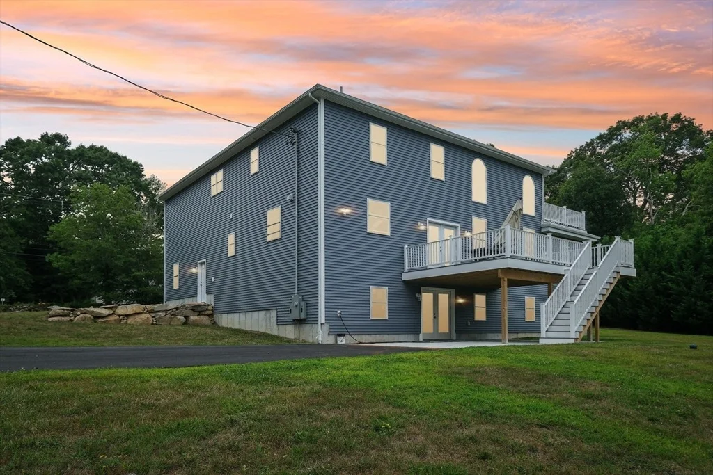Photo of 920 Drift Road