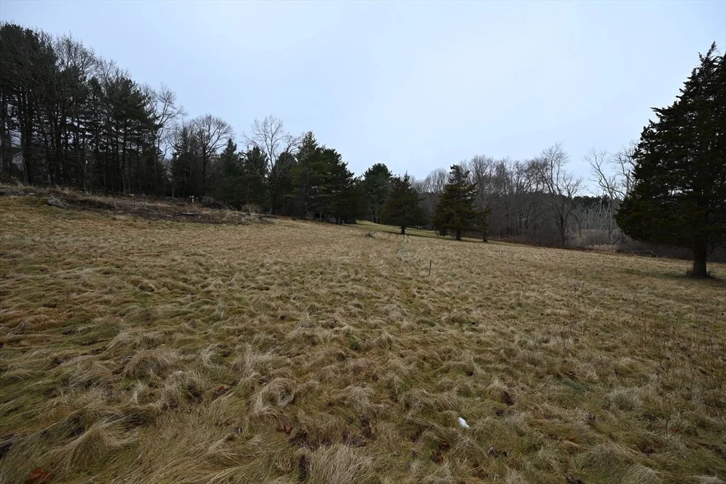 Photo of 333 Cartwright Rd