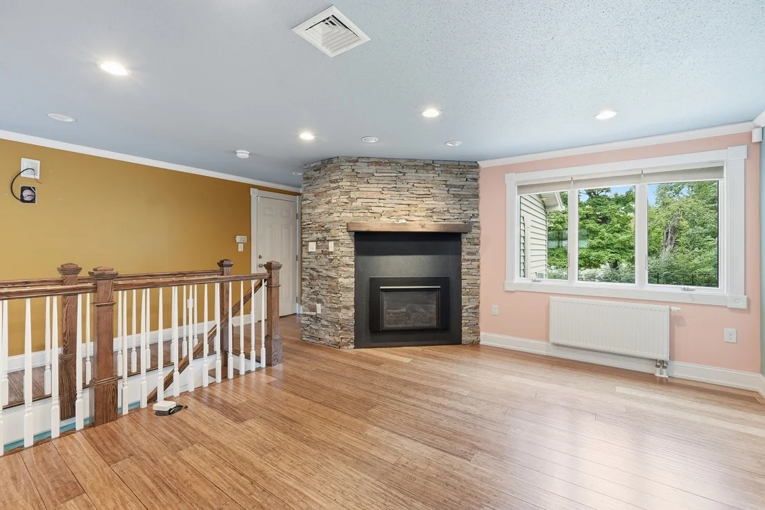 Photo of 36 Crescent Dr