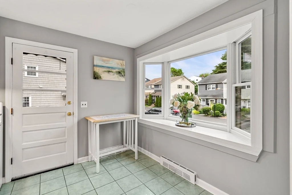 Photo of 18 Lincoln Park