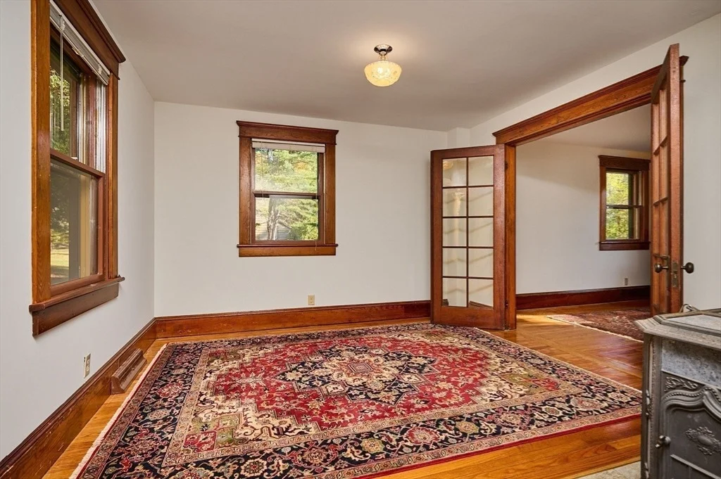 Photo of 362 Kennedy Road