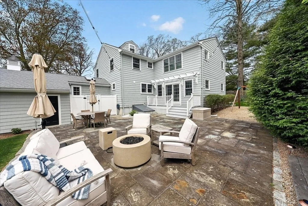 Photo of 75 Brewster Rd