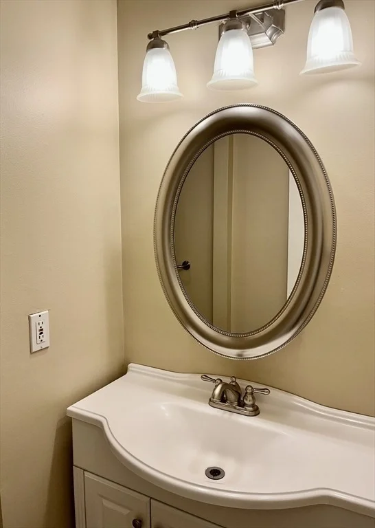 Photo of Unit A at 53 Jericho Rd