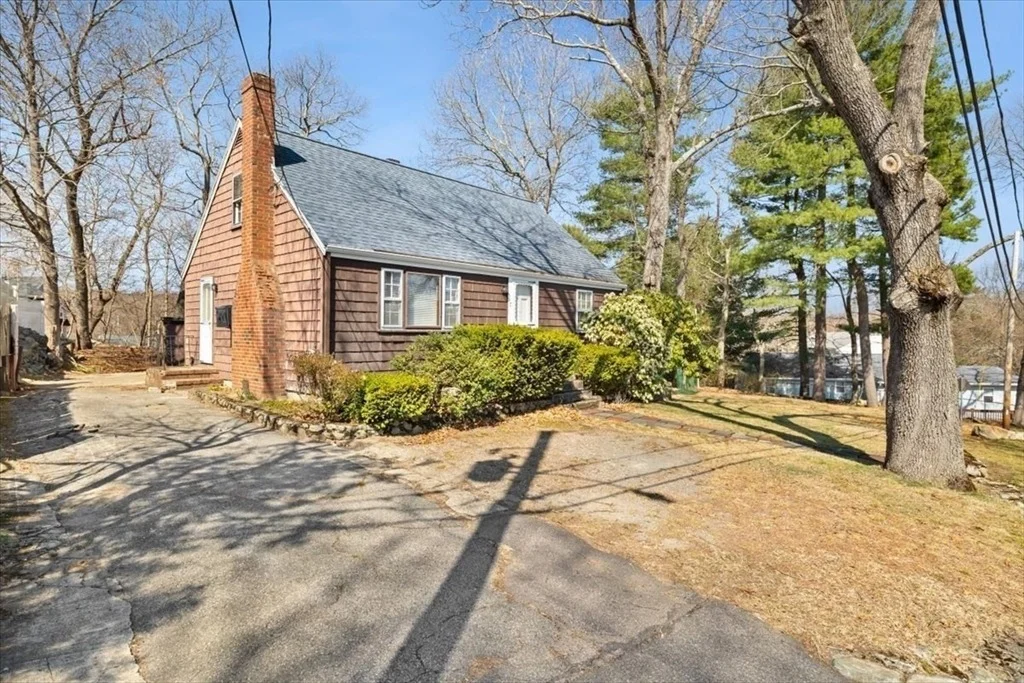 Photo of 7 Cedar Cir