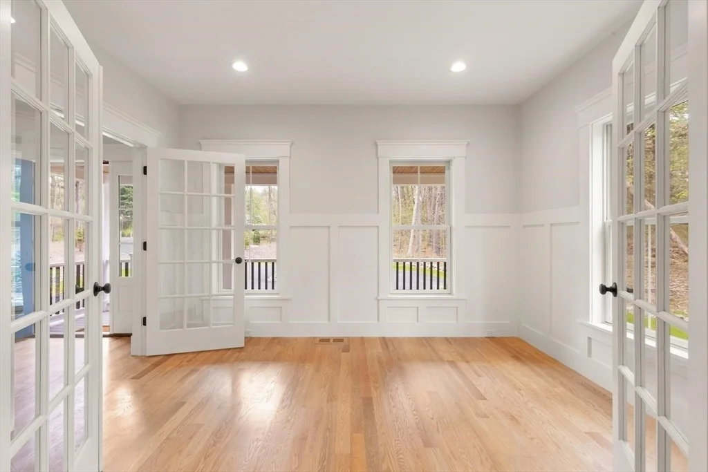 Photo of 16R Eldor Drive