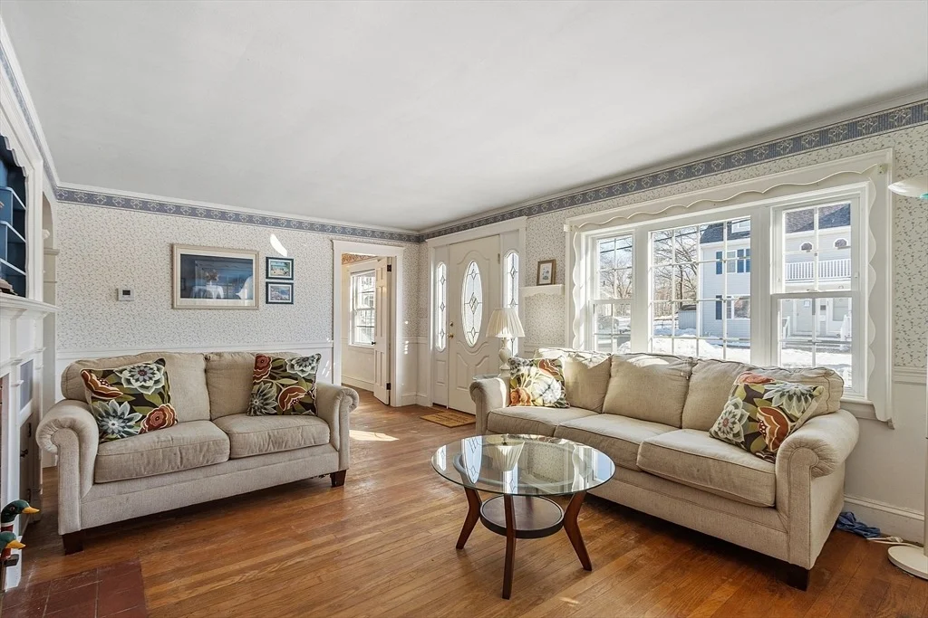 Photo of 24 Pelham Ave