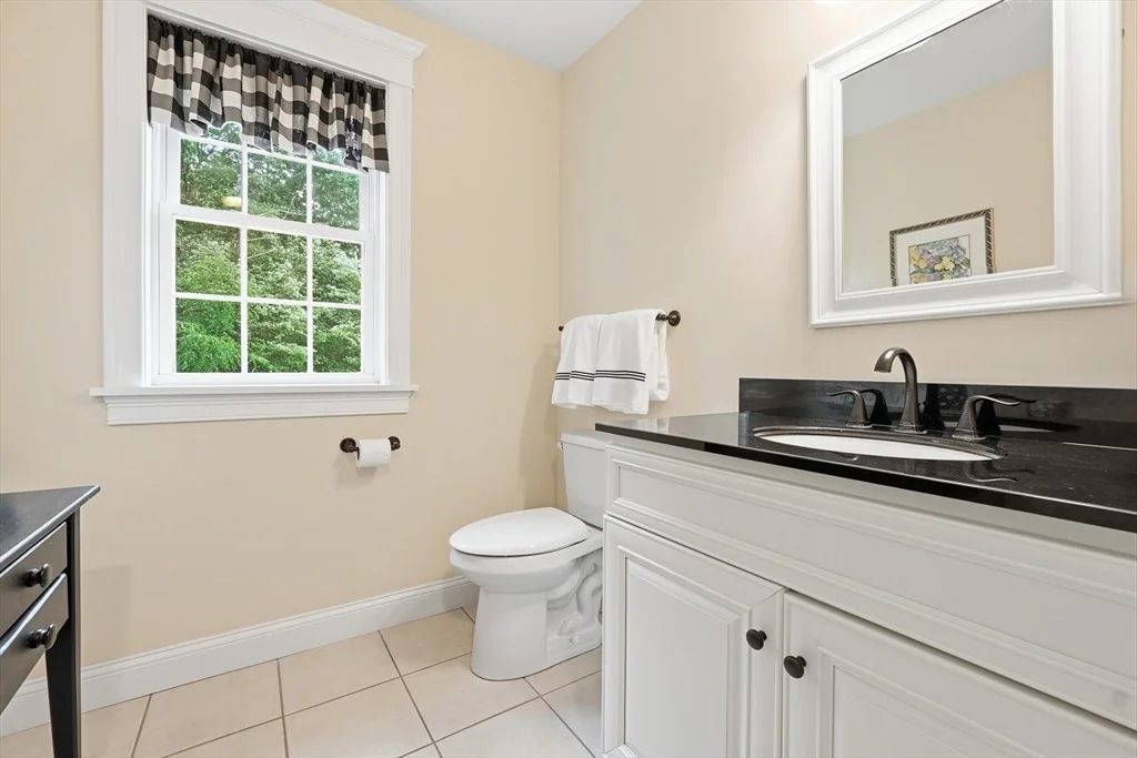 Photo of 215 Sarty Rd