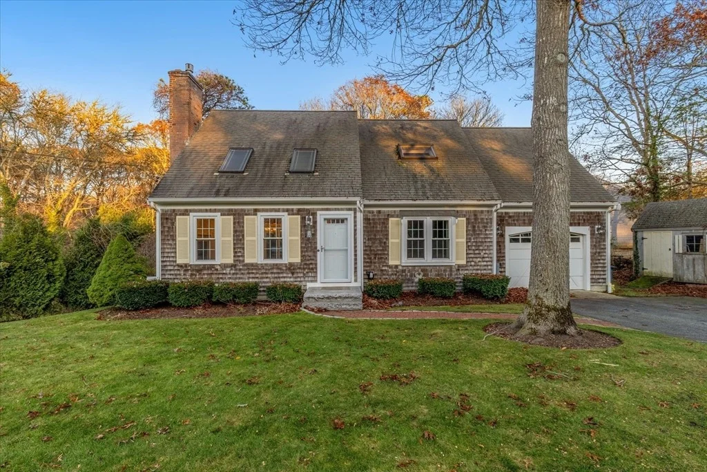 Photo of 28 Peacock Dr