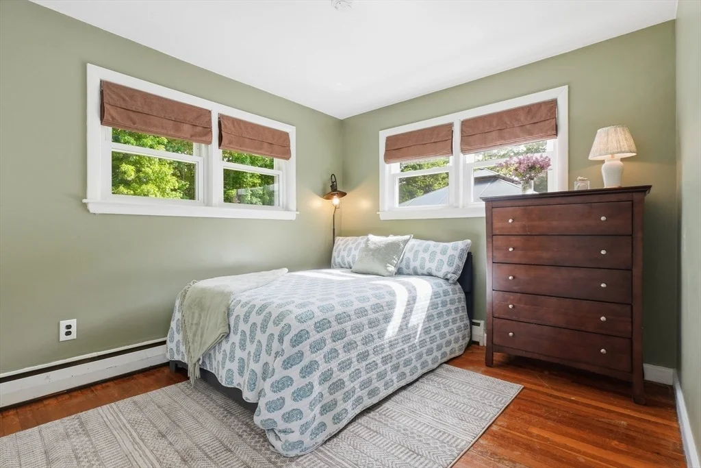 Photo of 2 Fairmeadow Rd