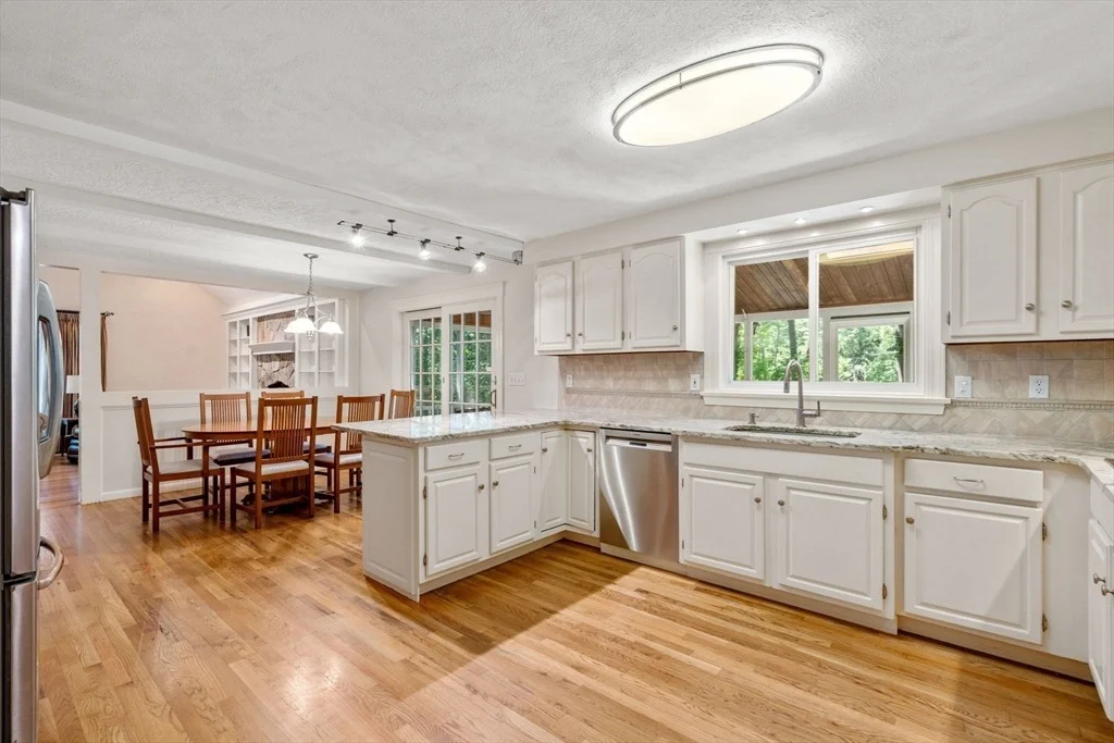 Photo of 40 Shadow Oak