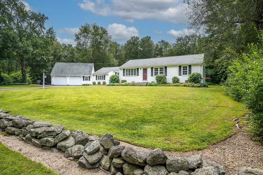 Photo of 11 Eight Lots Rd.