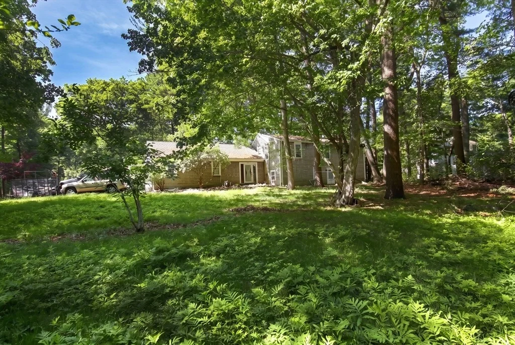 Photo of 85 Fox Hill Dr