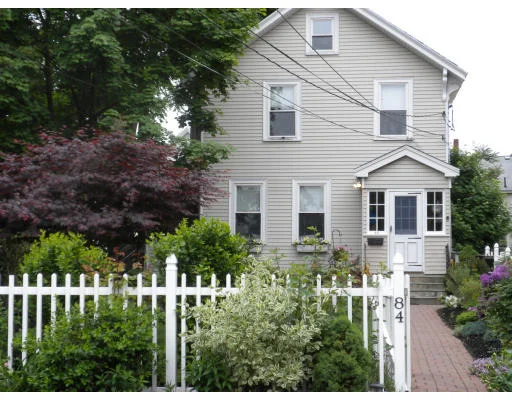 Photo of 84 Lowell Street