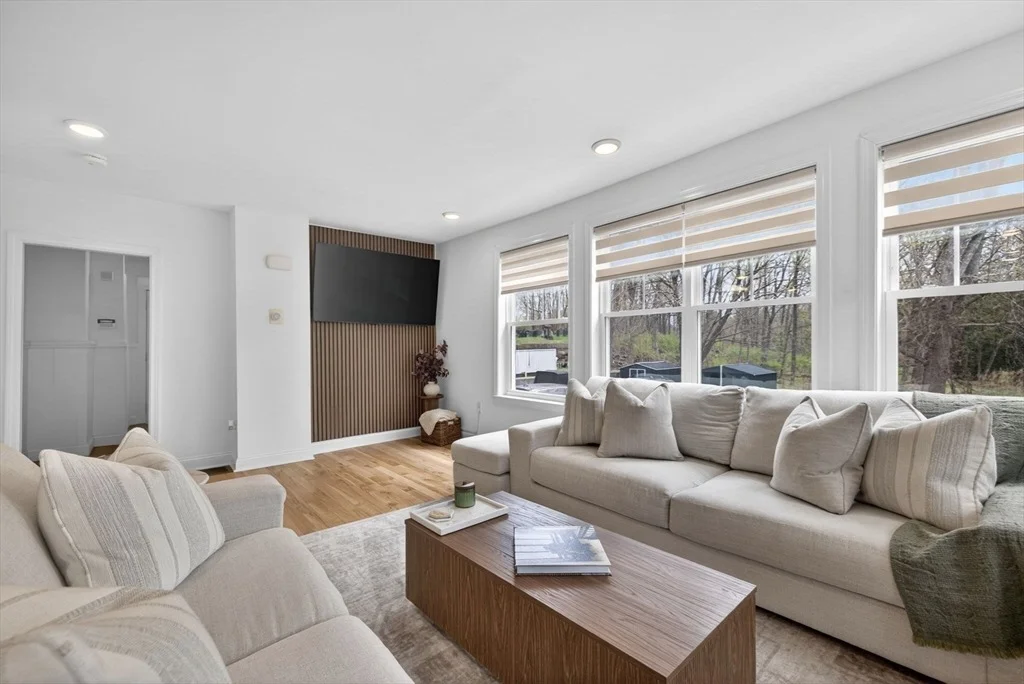 Photo of 12 Linden St