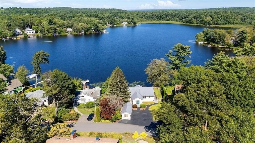 Photo of 214 Echo Cove Road