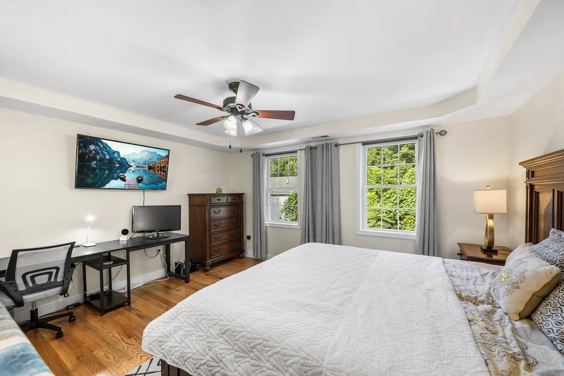 Photo of 10 Egan Ave
