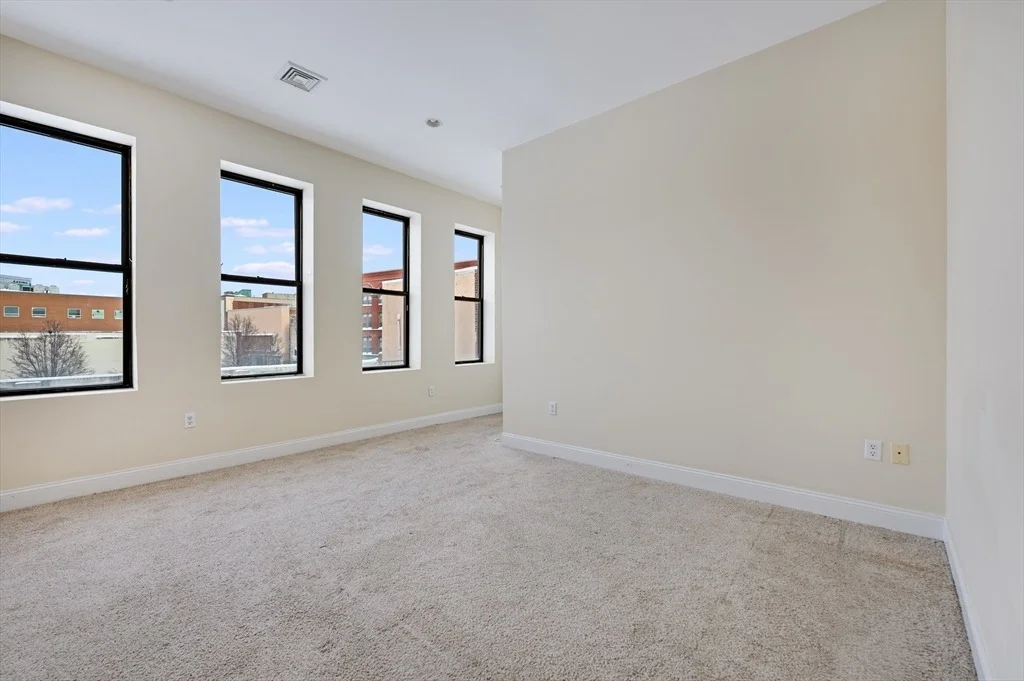 Photo of Unit 306 at 7 Central Square