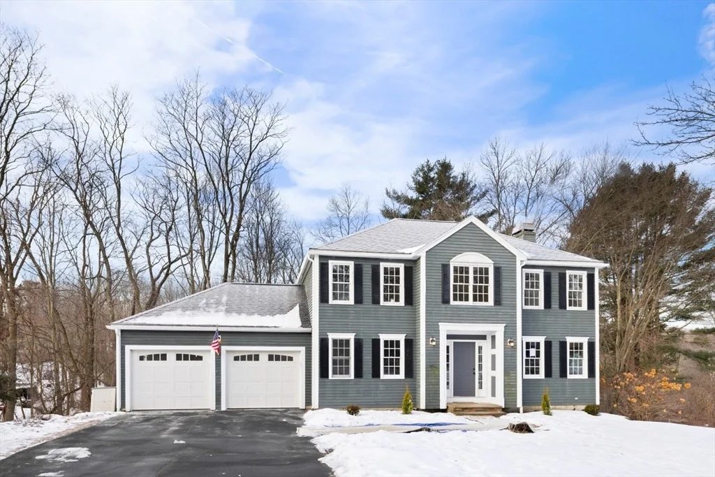 Photo of 4 Spindle Tree Ln