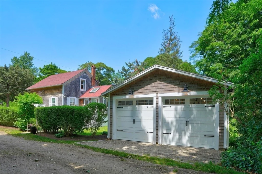 Photo of 27 Laurel Avenue