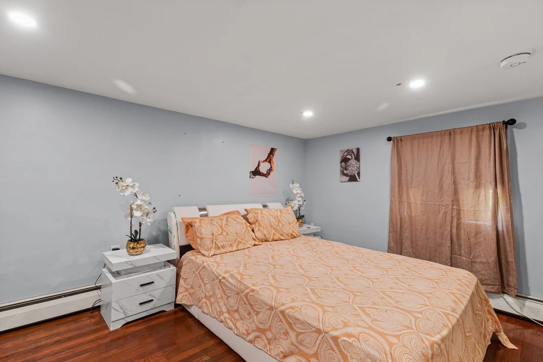 Photo of 452 Tecumseh St