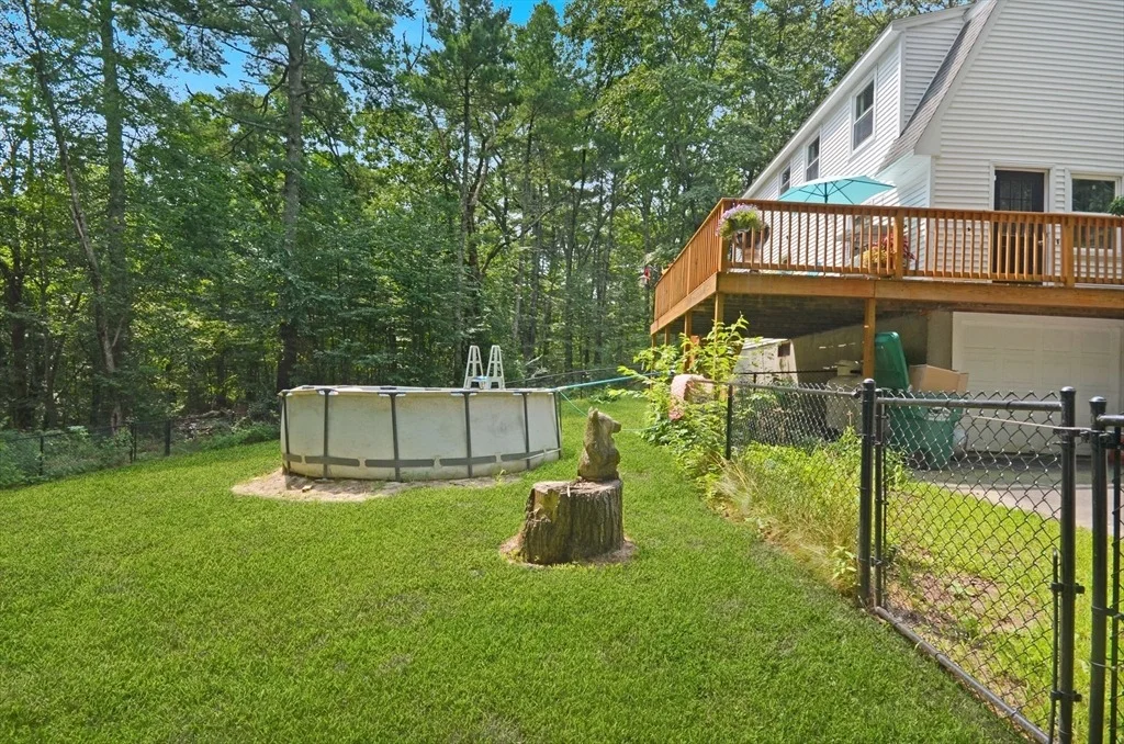 Photo of 57 Quaker St