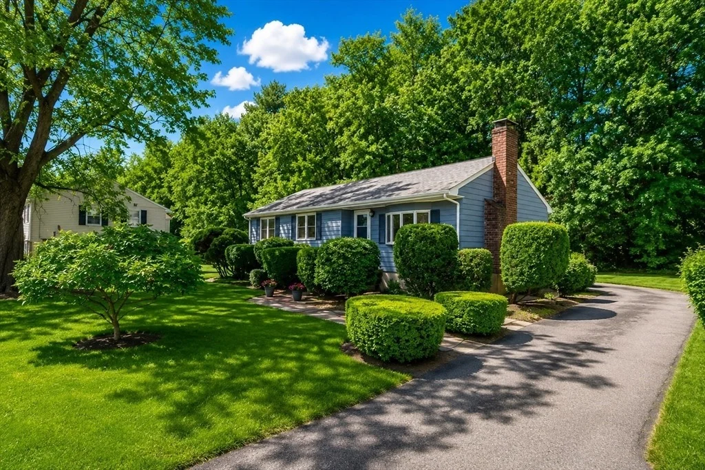 Photo of 33 Daniel Dr.