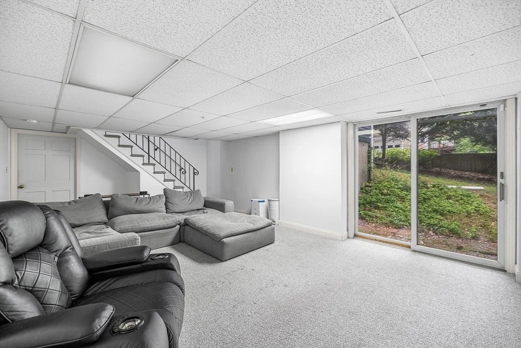 Photo of 107 Sandra Ln