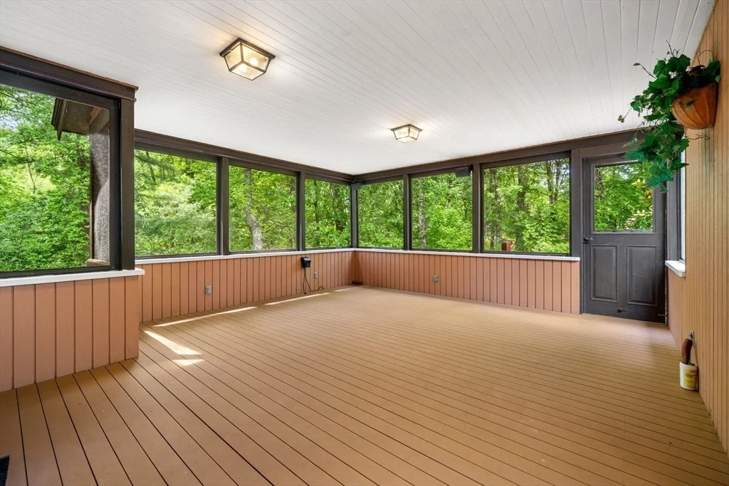 Photo of 29 Pine Ridge Rd